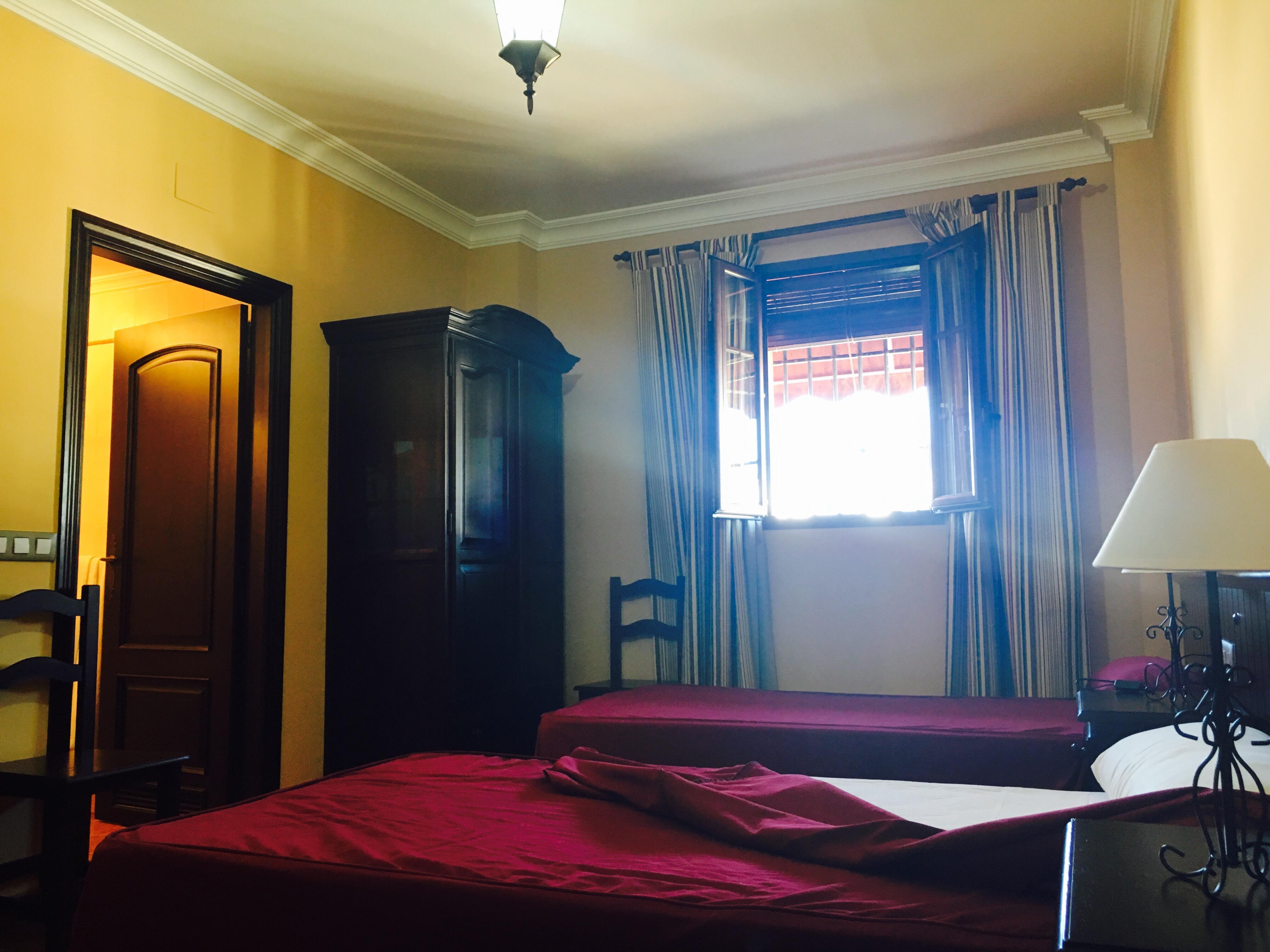 Hostal Pechi Huévar Zewnętrze zdjęcie
