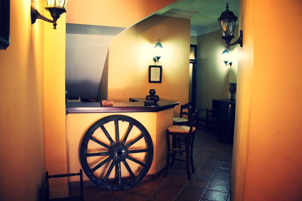 Hostal Pechi Huévar Zewnętrze zdjęcie